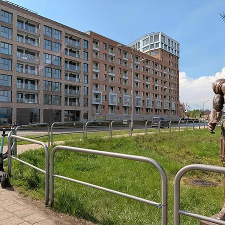 Elegant With Air Conditioning Pet Friendly By Renters *